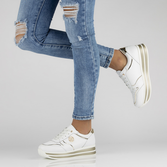 Leather Sneakers Filippo DP3682/22 WH white