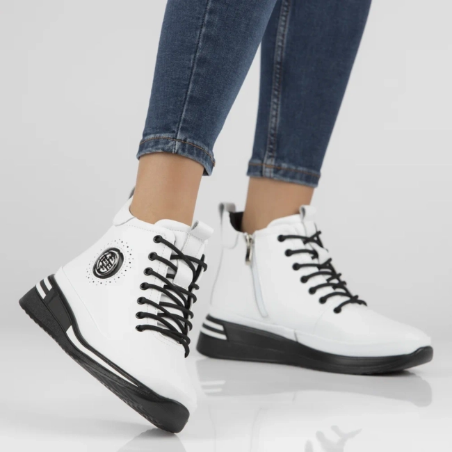 Leather platform ankle boots Filippo DBT4215/26 WH white