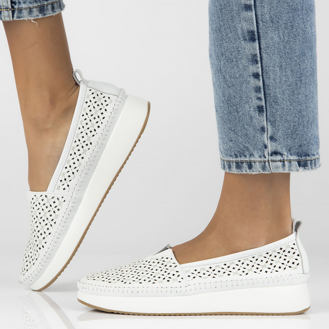 Leather shoes Filippo DP4555/23 WH white