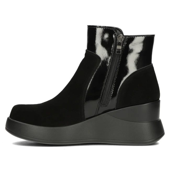 Leather ankle boots Filippo DBT4746/23 BK SU black