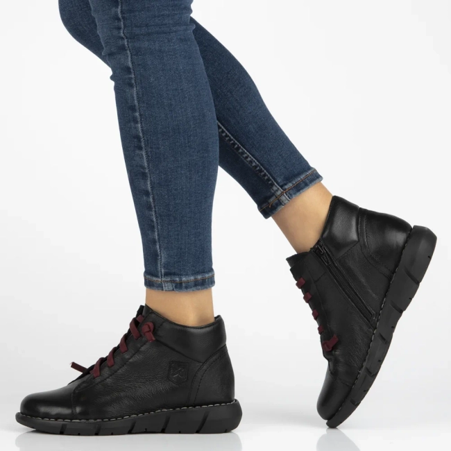 Leather ankle boots Maciejka P7240-01/00-1 black