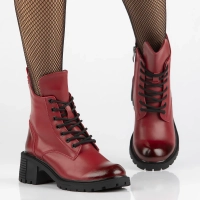 Leather ankle boots Filippo DBT6501/24 RD red