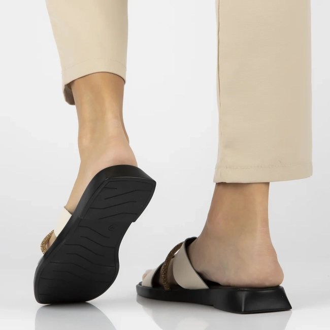 Leather flip-flops Filippo DK6878/25 BE beige