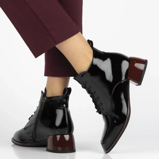 Botki na obcasie Filippo DBT7367/25 BK RD czarne