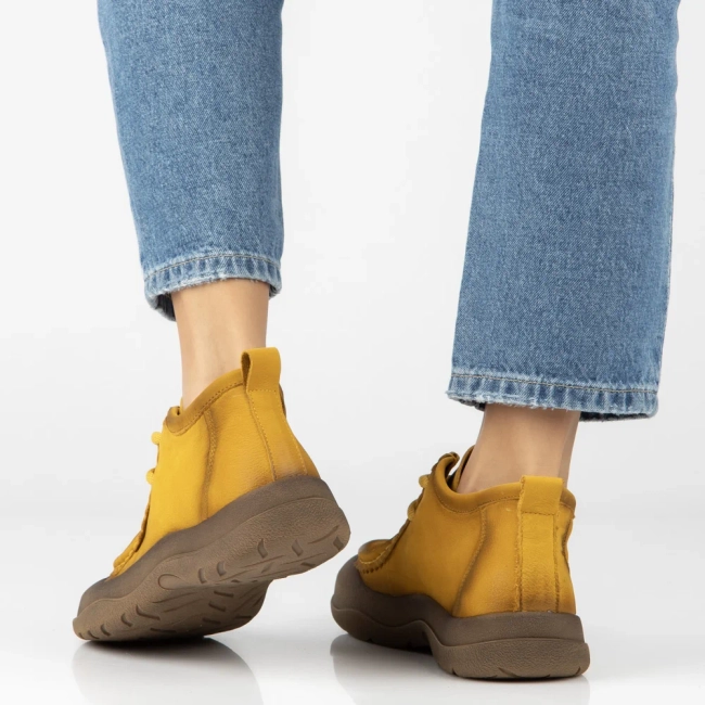 Leather ankle boots Filippo DBT8212/26 YL yellow