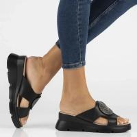 Skórzane klapki Filippo DK6050/24 BK czarne