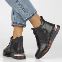 Leather ankle boots Filippo DBT4215/25 BK black