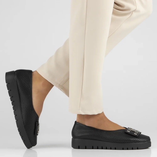 Leather shoes Filippo DP6043/24 BK black