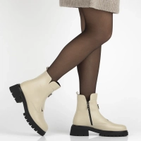 Leather ankle boots Filippo DBT7148/25 BE beige