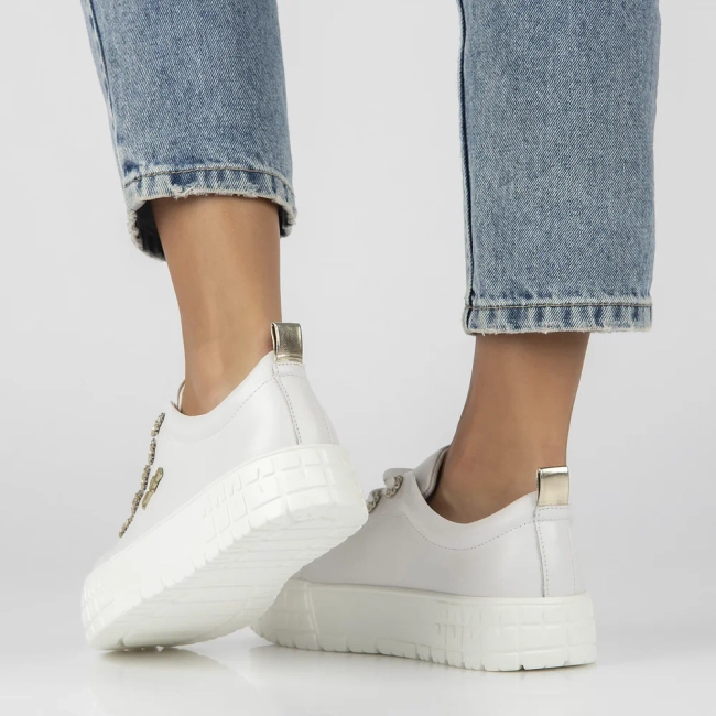 Leather shoes Filippo DP6237/24 WH white