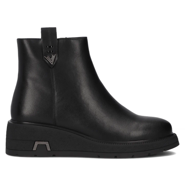 Leather ankle boots Filippo DBT6332/24 BK black