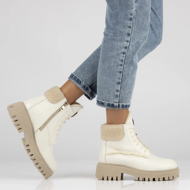 Leather boots Filippo 60374 beige