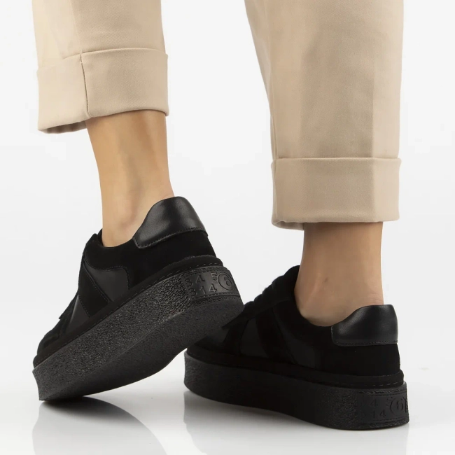 Leather sneakers Filippo DP7174/25 BK black