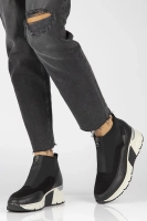 Skórzane sneakersy Rieker N6352-01 czarne