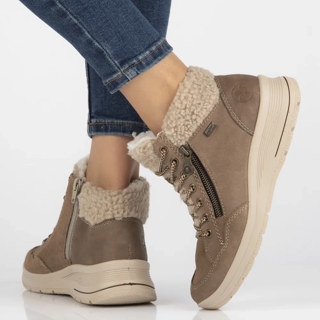 Leather ankle boots Rieker L7701-24 brown
