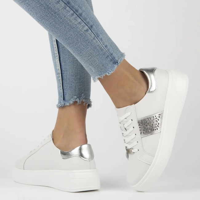 Leather sneakers Filippo DP6824/25 WH white