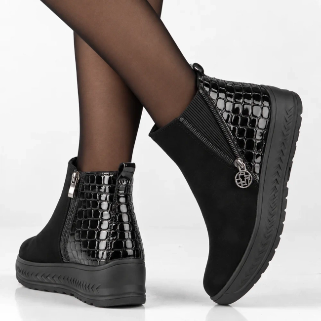 Leather platform ankle boots Filippo DBT8268/26 BK black
