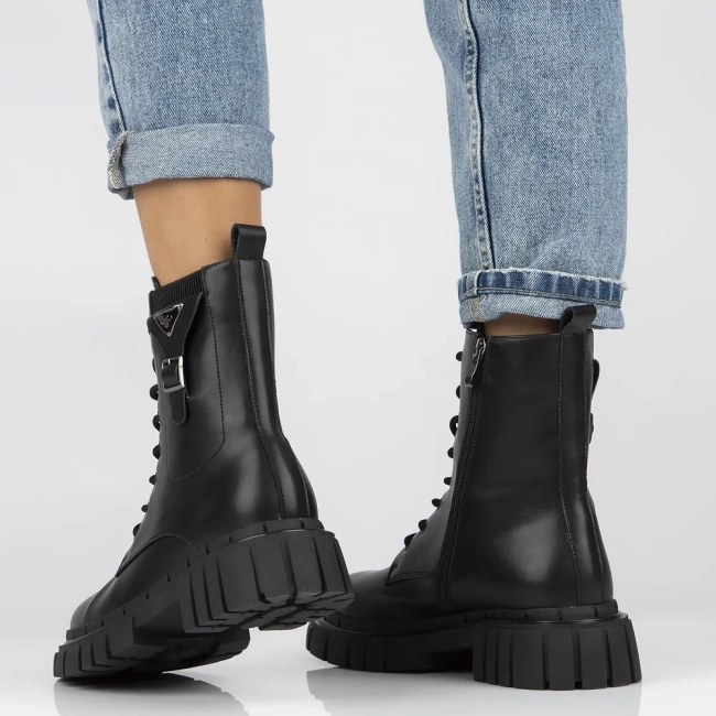 Artiker leather boots 53C0504 black