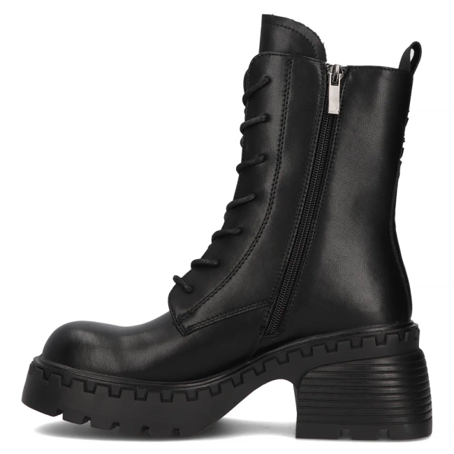 Skórzane botki typu workery Filippo DBT6557/24 BK czarne