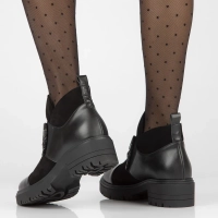 Leather ankle boots Filippo 2598 black 