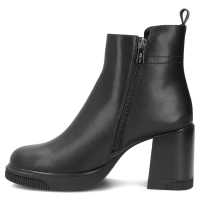 Leather ankle boots Filippo DBT8184/26 BK black