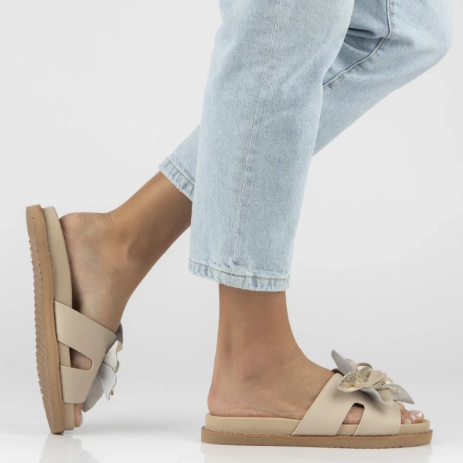 Leather flip-flops Filippo DK7638/26 BE beige