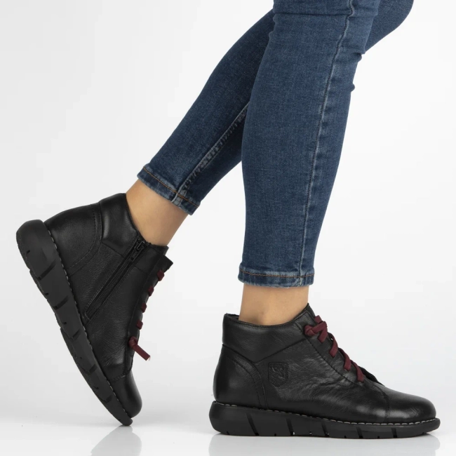 Leather ankle boots Maciejka P7240-01/00-1 black