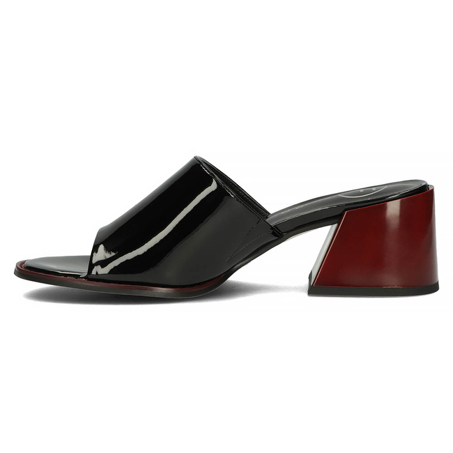 Klapki Filippo DK3722/22 BK czarne