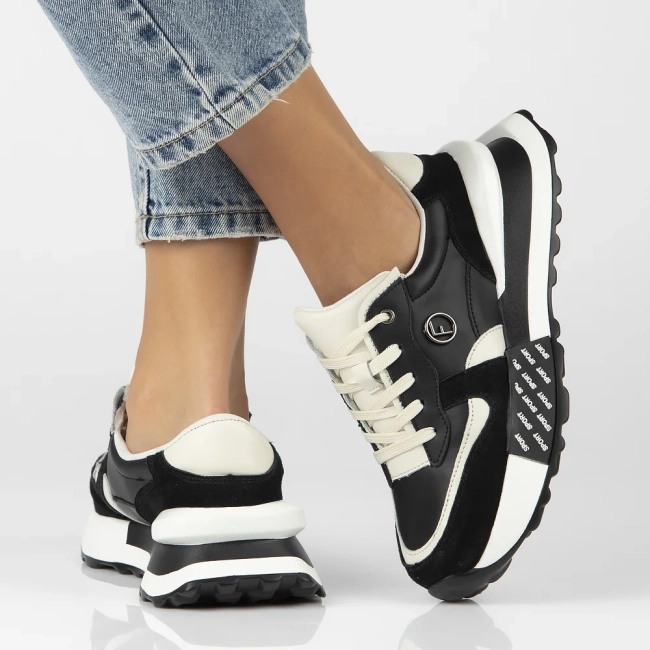 Skórzane sneakersy Filippo DP6447/24 BK czarne