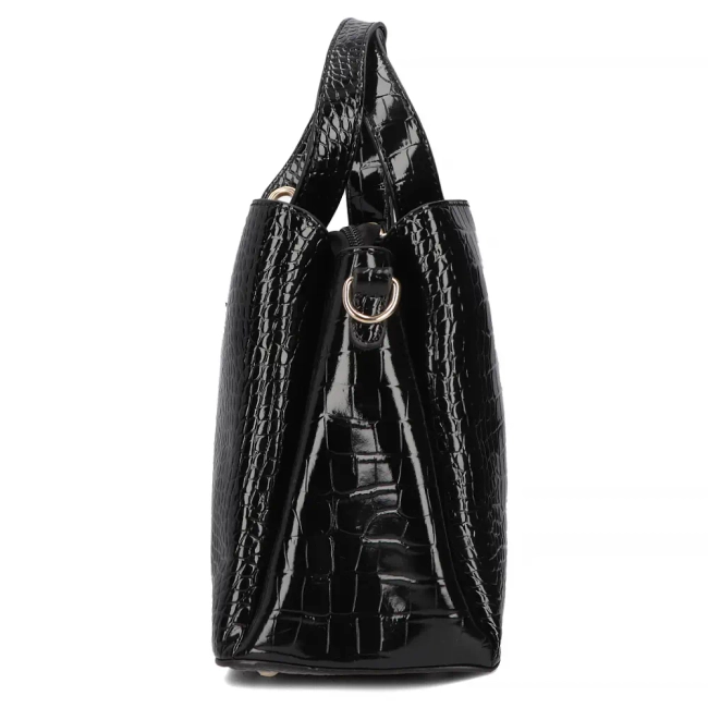 Czarna torebka kuferek onyx box