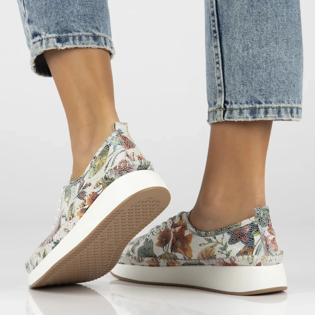 Leather shoes Filippo DP6102/24 WH FL white flowers