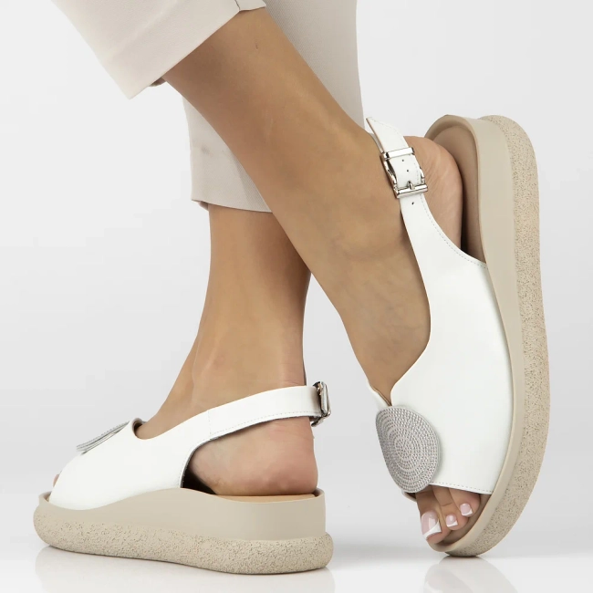 Leather sandals Filippo DS6984/25 WH white