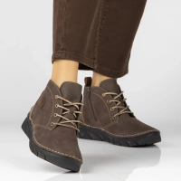 Leather boots Rieker 55036-25 brown