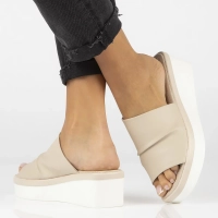 Leather flip-flops Filippo DK6147/24 BE beige