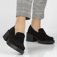 Skórzane półbuty na obcasie Filippo DP4685/23 BK czarne