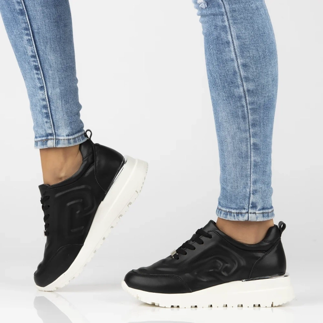 Leather sneakers Filippo DP6849/25 BK black