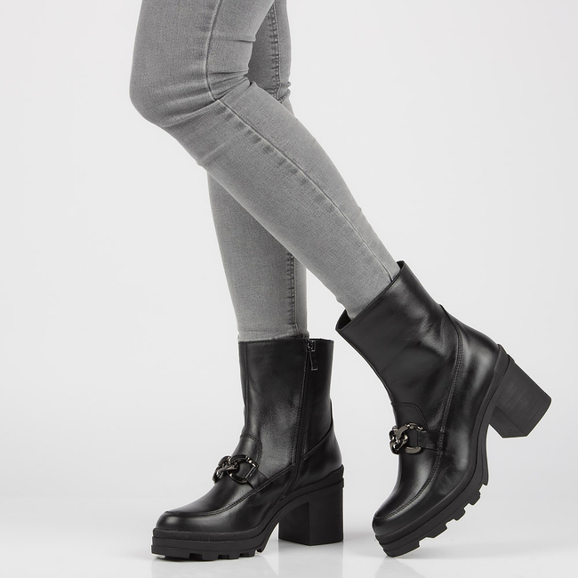 Leather ankle boots Simen 4365A black