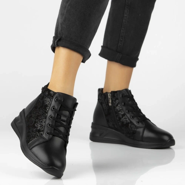 Leather ankle boots Filippo DBT7280/25 BK black