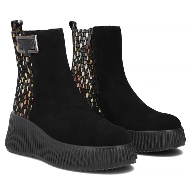 Leather platform ankle boots Filippo DBT7268/26 BK GO black