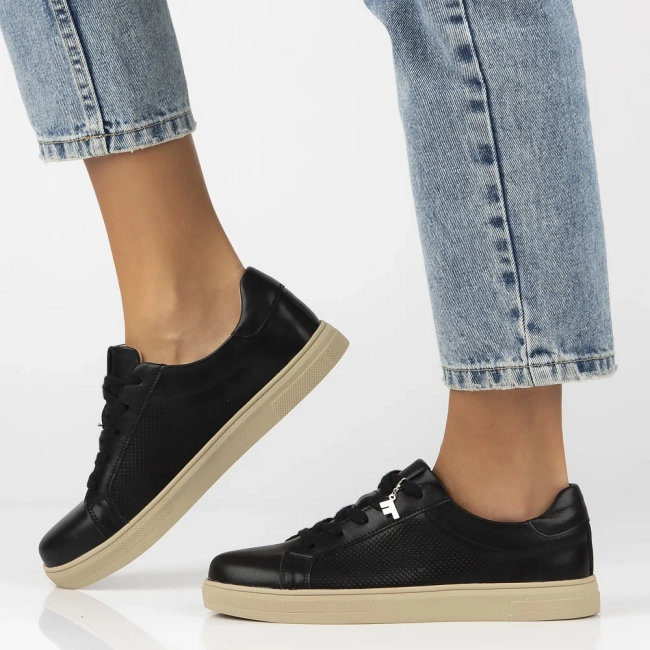 Leather shoes Filippo DP6808/25 BK black