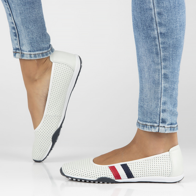 Leather shoes Filippo DP2063/23 WH white