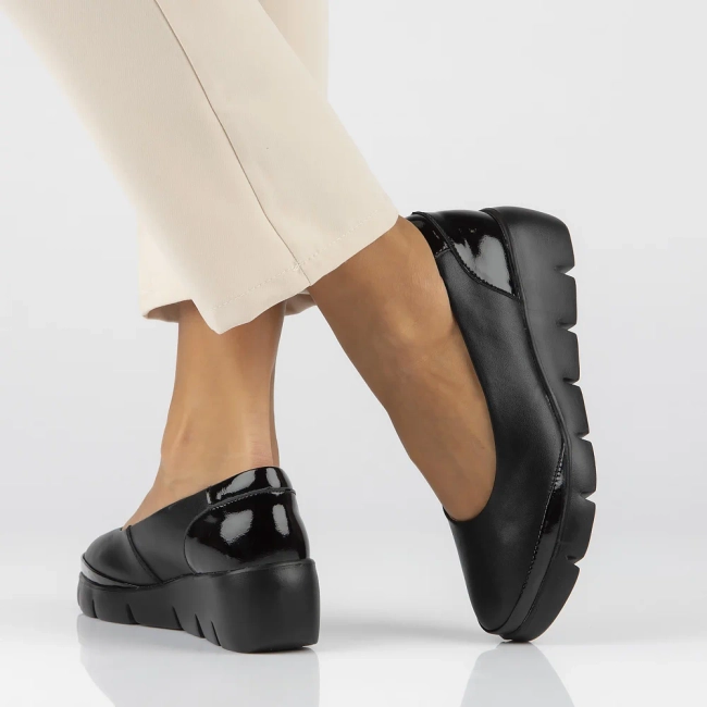 Leather shoes DP6162/24 BK black