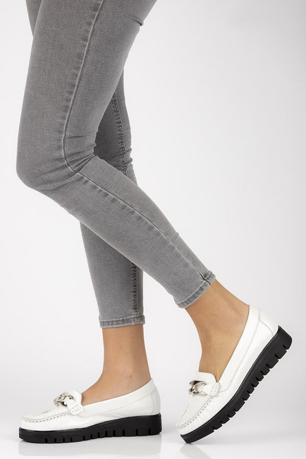 leather loafers Filippo 10133 white lacquered