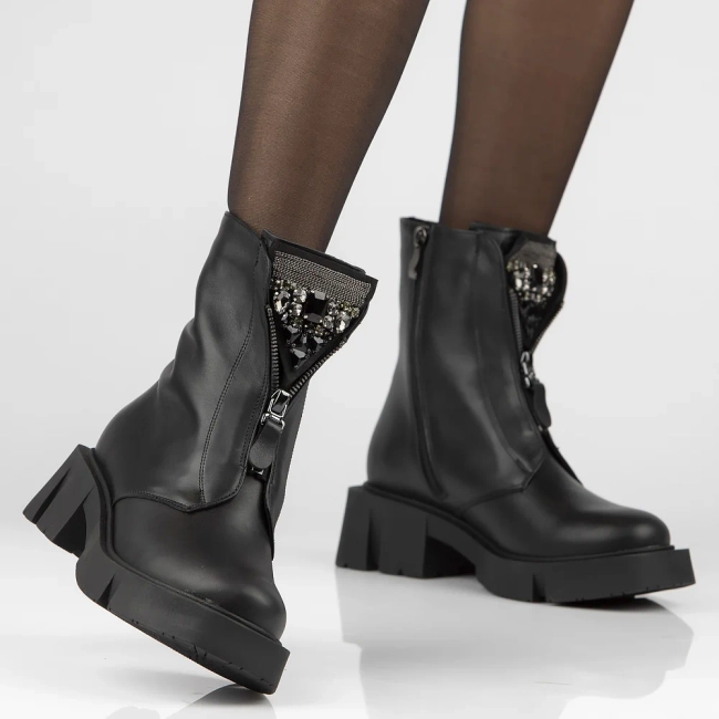 Leather ankle boots Filippo 2600 black