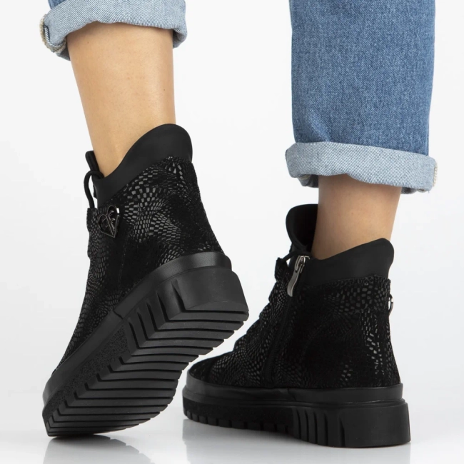 Leather ankle boots Filippo DBT7302/25 BK black