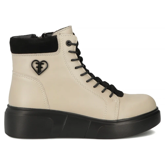 Leather ankle boots Filippo DBT7128/25 BE beige