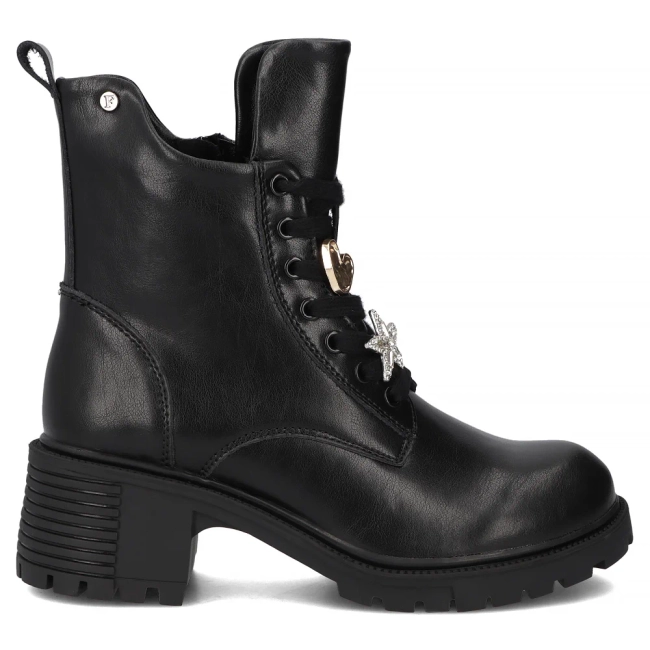 Skórzane botki na obcasie Filippo DBT7132/25 BK czarne