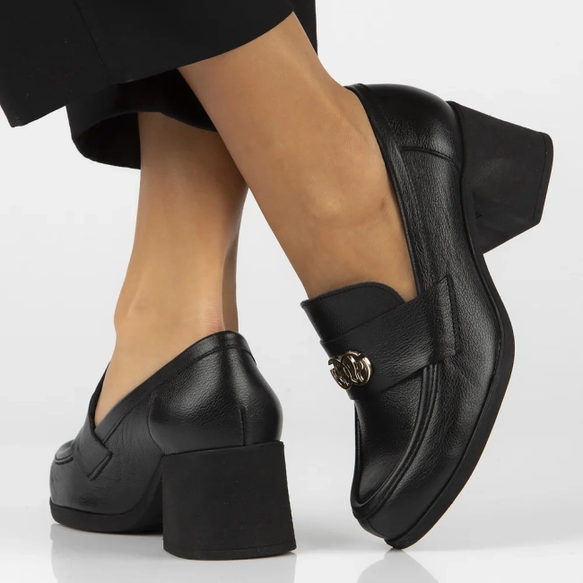 Leather shoes Filippo 20171 black