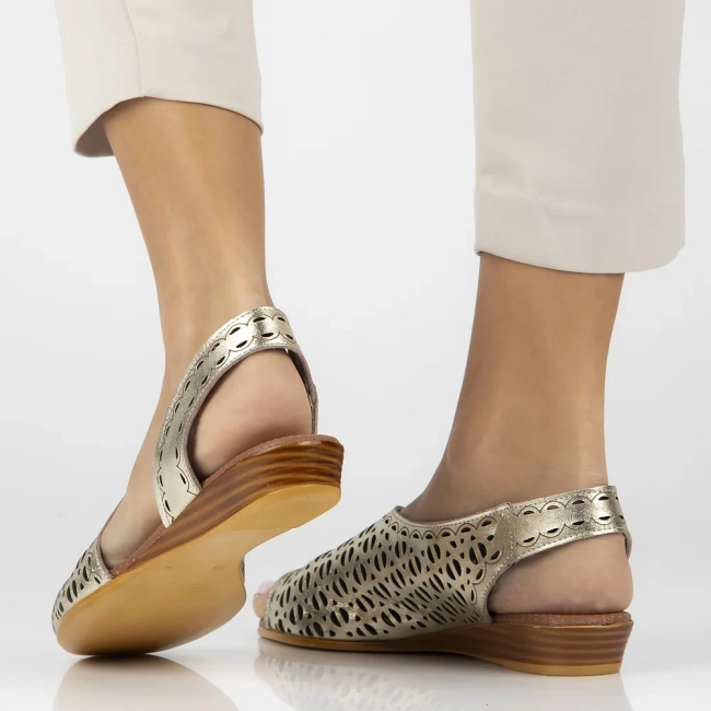 Leather sandals Artiker 56C2551 gold