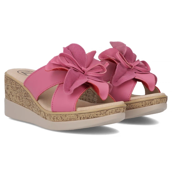 Leather flip-flops Filippo DK7039/25 FH fuchsia
